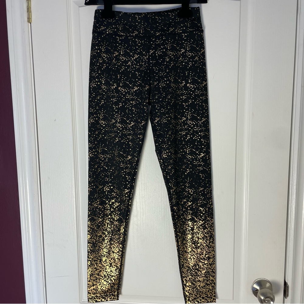 Black and Gold leggings